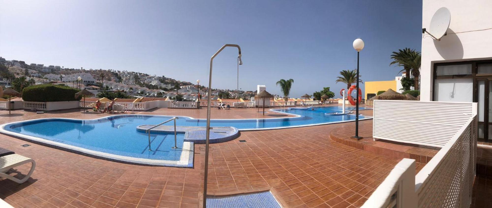 Las Brisas Holiday Costa Adeje  Bagian luar foto